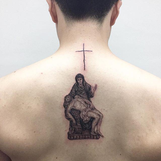 tatuaje motivo religioso 541
