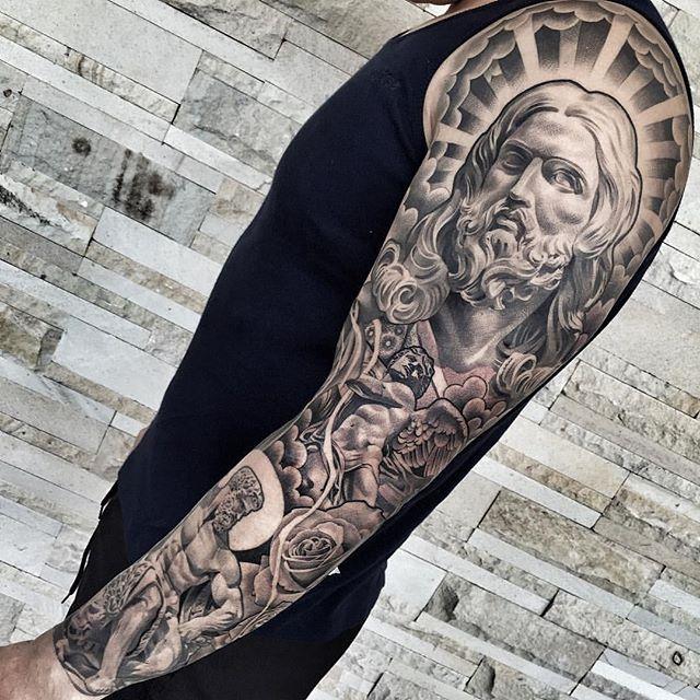 tatuaje motivo religioso 741