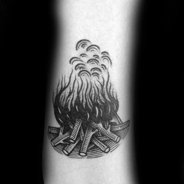 tatuaje fuego hoguera 28