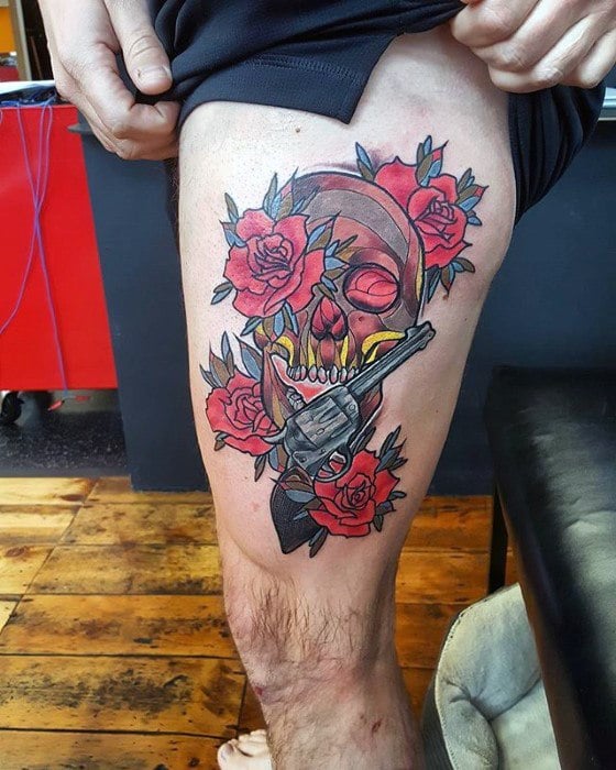 tatuaje guns and roses 62