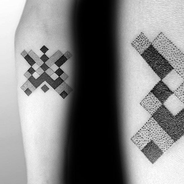 tatuaje pixelado 18