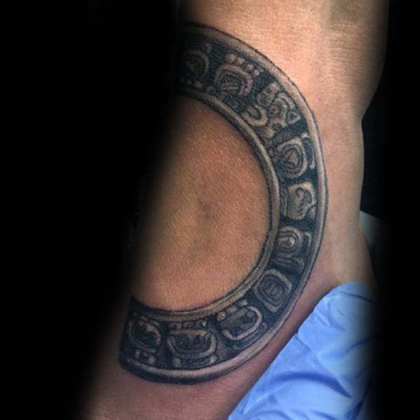 tatuaje calendario maya 06