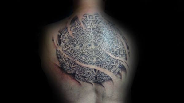 tatuaje calendario maya 14