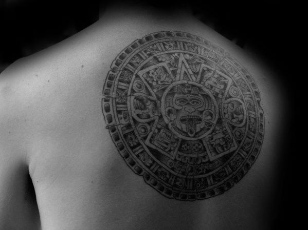 tatuaje calendario maya 38