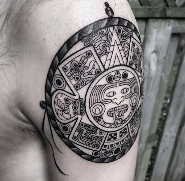 tatuaje calendario maya 42