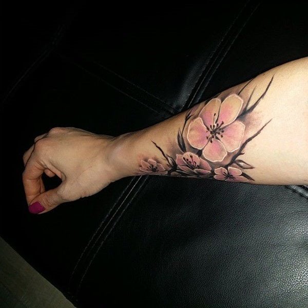 tatuaje flor de cerezo 133