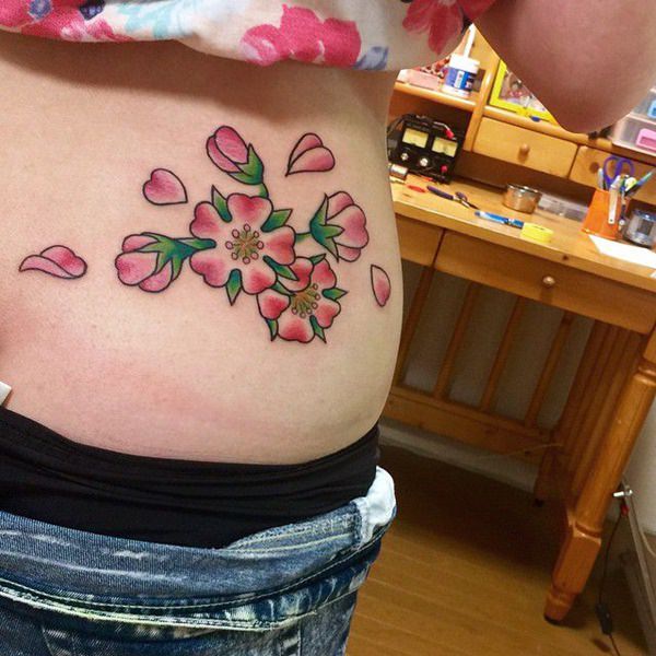 tatuaje flor de cerezo 138