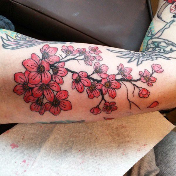 tatuaje flor de cerezo 166