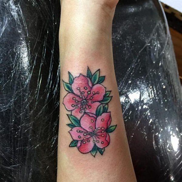 tatuaje flor de cerezo 216
