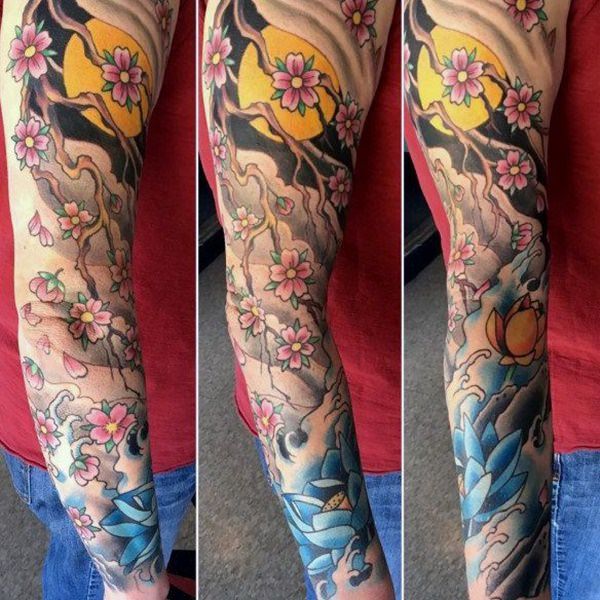 tatuaje flor de cerezo 246