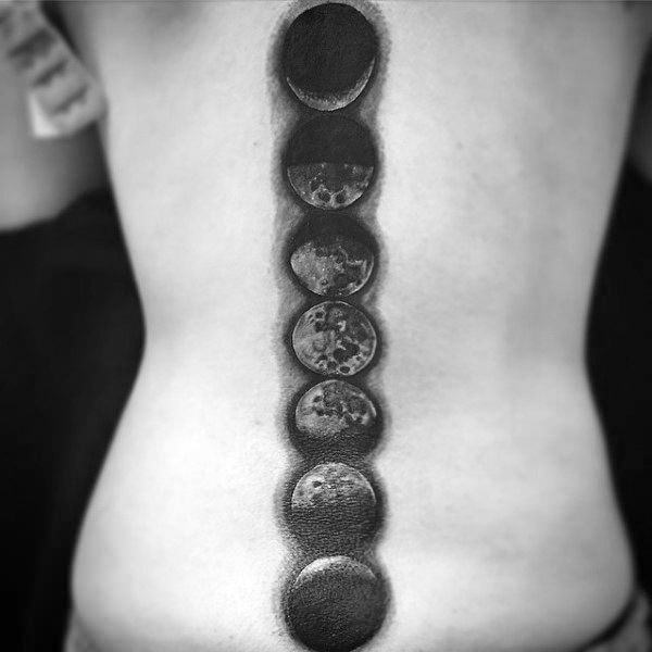 tatuaje columna vertebral 180