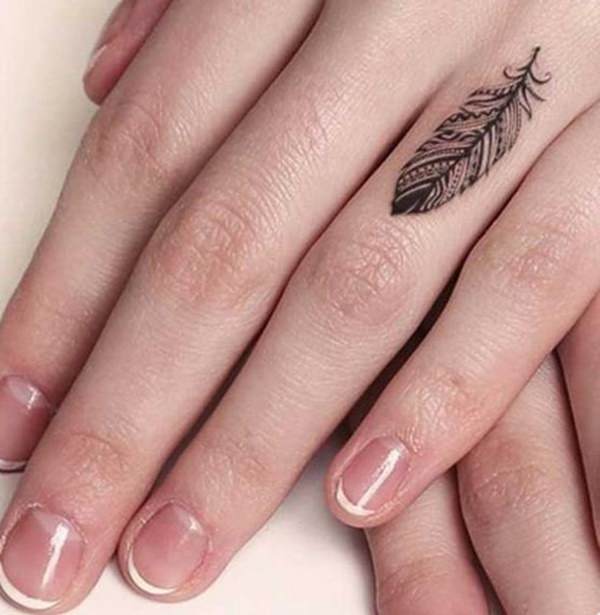 tatuaje dedos 130