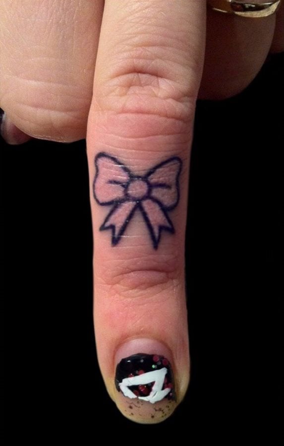 tatuaje dedos 183