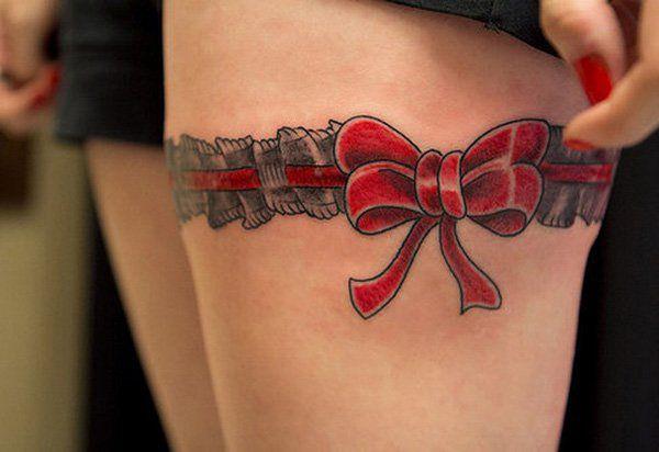 200 Tatuajes en los MUSLOS: Mejores diseños de mujer