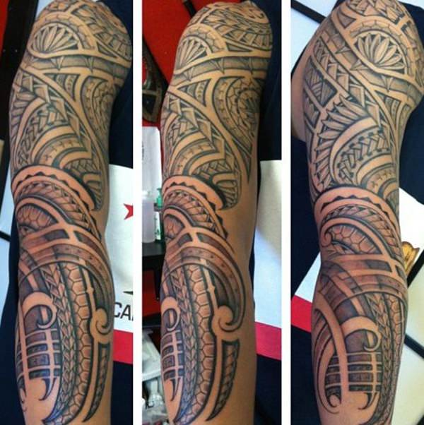 tatuaje tribal 222