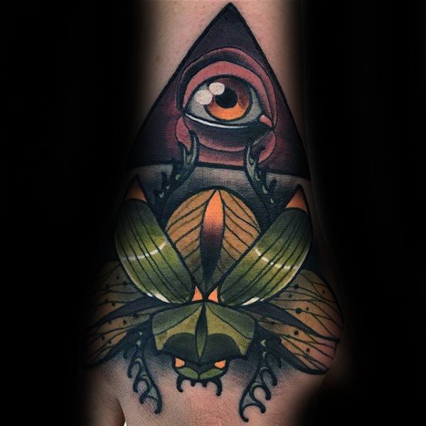 tatuaje escarabajo 12