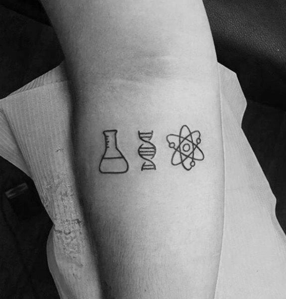 tatuaje quimica 130