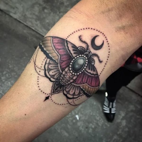 tatuaje escarabajo 110