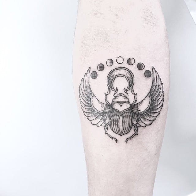 tatuaje escarabajo 12