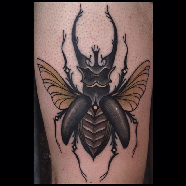 tatuaje escarabajo 52
