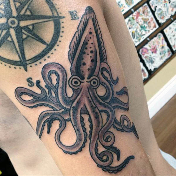 tatuaje calamar 223