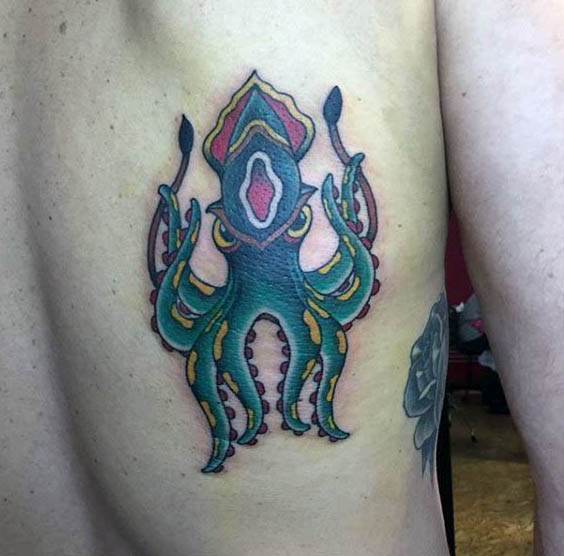 tatuaje calamar 31