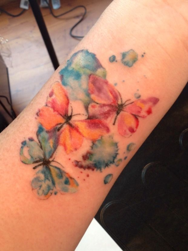 80 Tatuajes de mariposas (Con su significado)