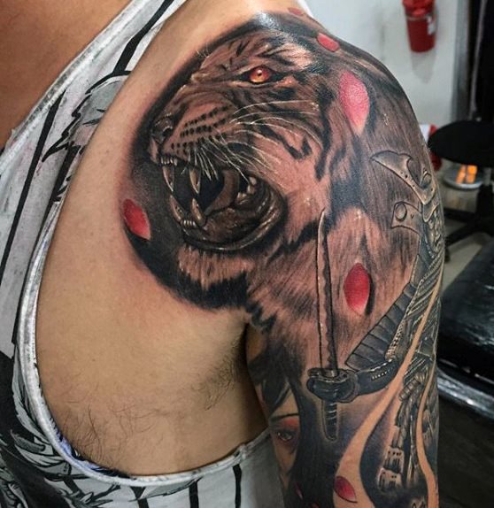 tatuaje tigre 1025