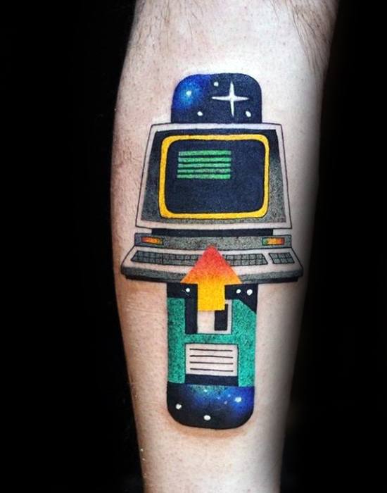 tatuaje ordenador 77