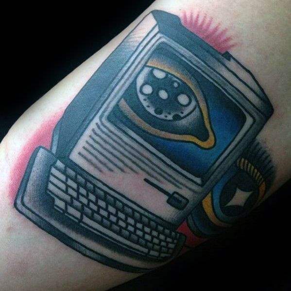 tatuaje ordenador 80