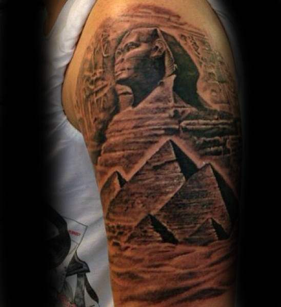 tatuaje piramide egipto 182