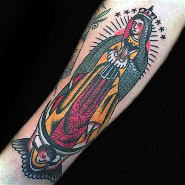 50 Tatuajes de la Virgen de Guadalupe (con el significado)