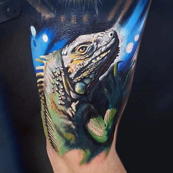 tatuaje iguana 22