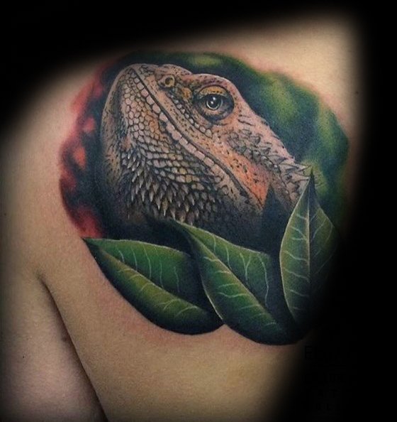 tatuaje iguana 31