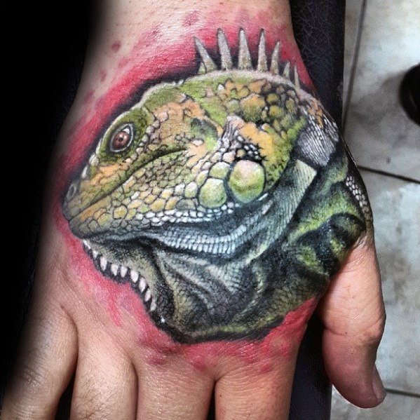 tatuaje iguana 37