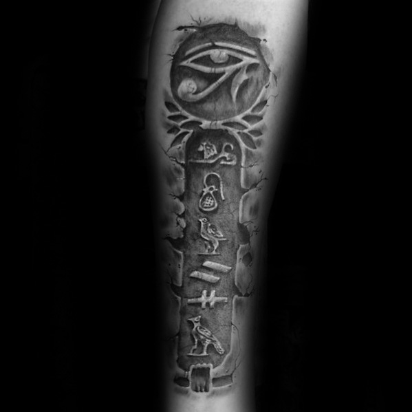 tatuaje jeroglífico 31