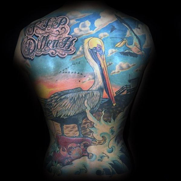 tatuaje pelicano 127