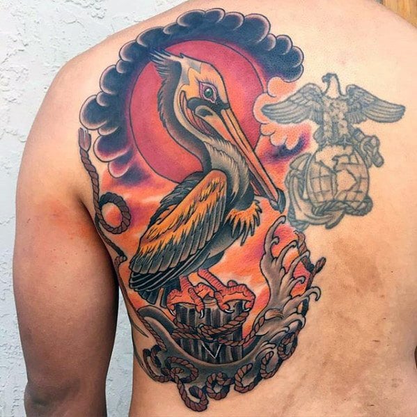 tatuaje pelicano 55