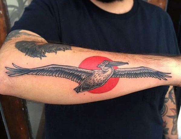 tatuaje pelicano 76