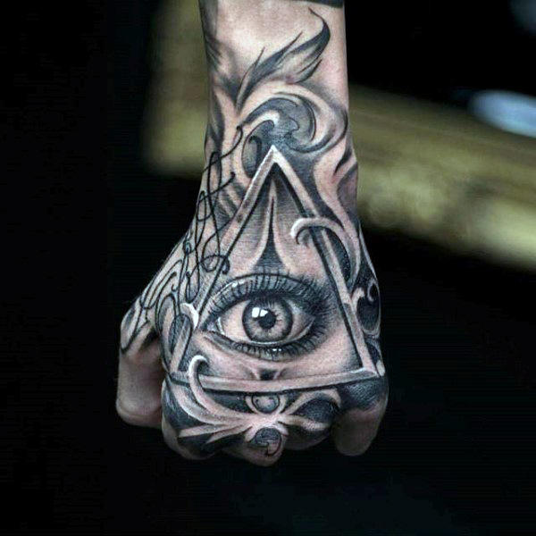 tatuaje simbolo illuminati 07
