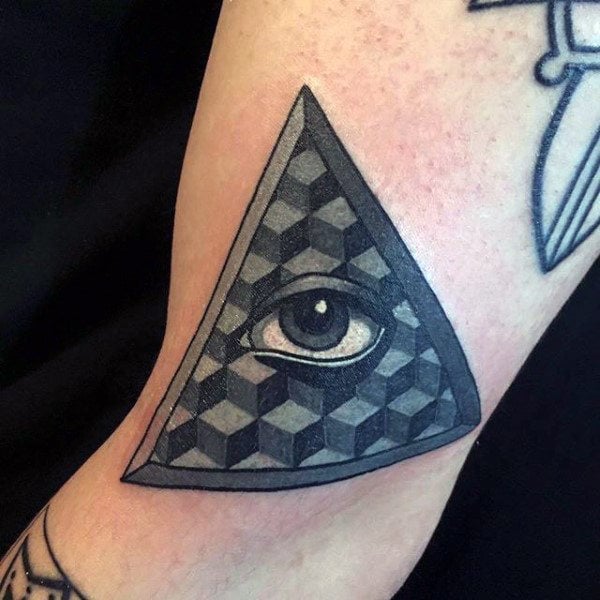 tatuaje simbolo illuminati 40