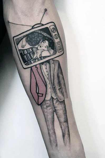 tatuaje tevisor tv 22
