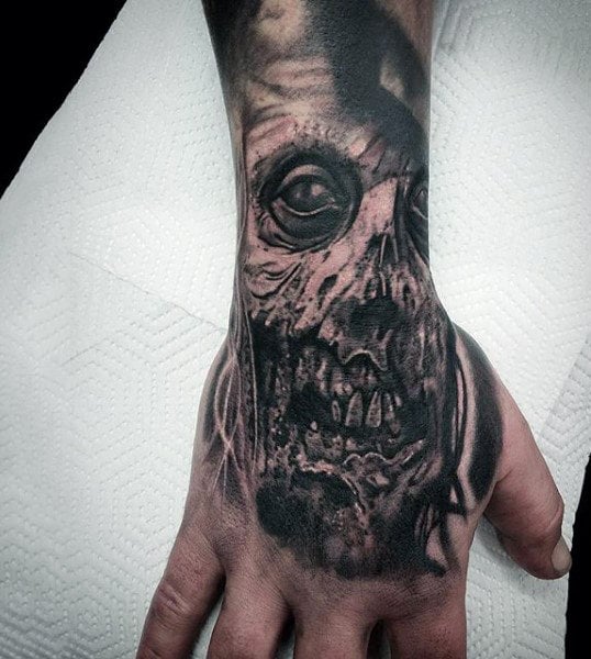 tatuaje zombie 196