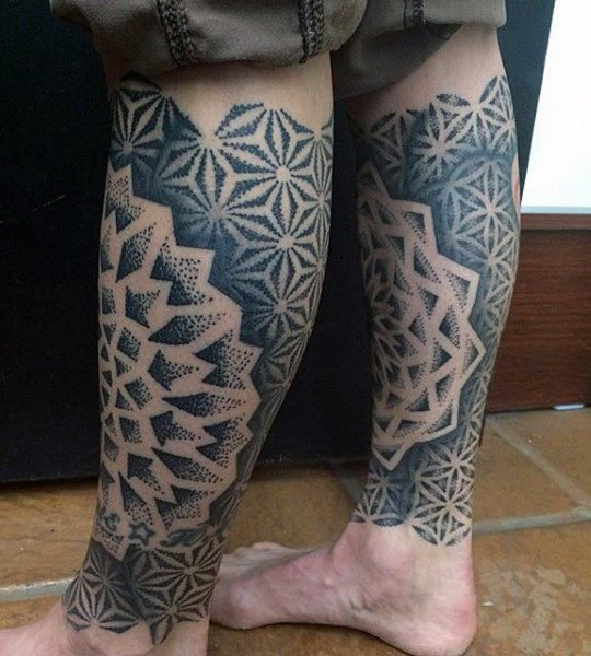 tatuaje geometria sagrada 213