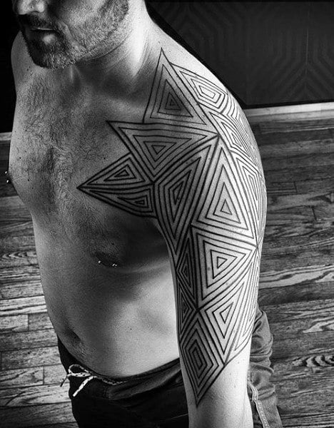 tatuaje geometria sagrada 85