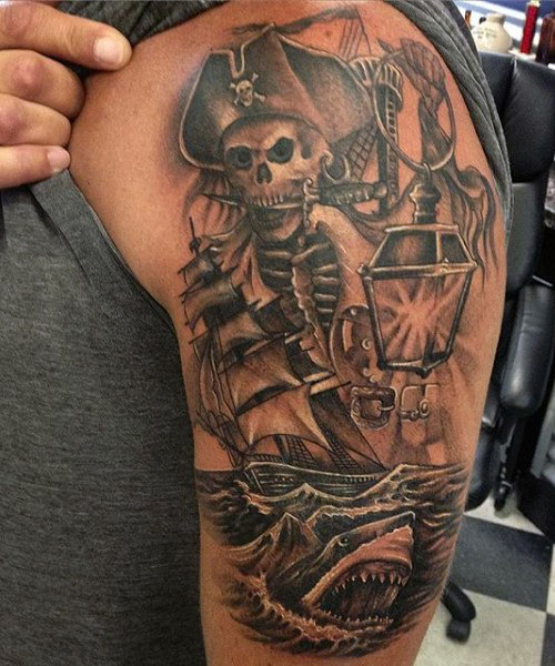 tatuaje pirata 21