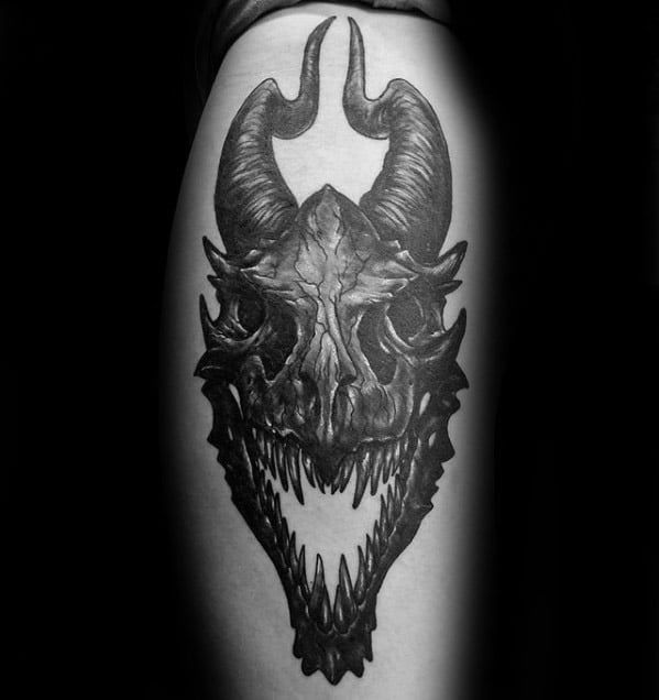 tatuaje calavera dragon 104