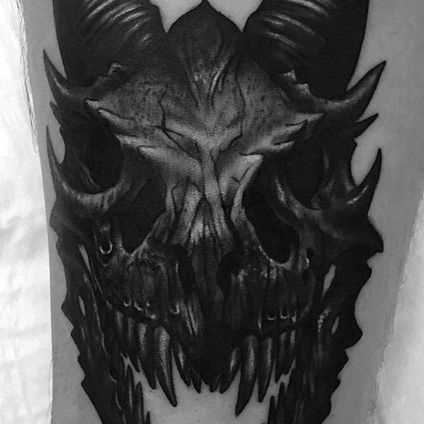 tatuaje calavera dragon 44