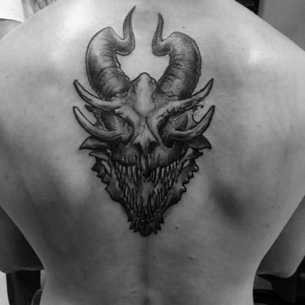 tatuaje calavera dragon 58