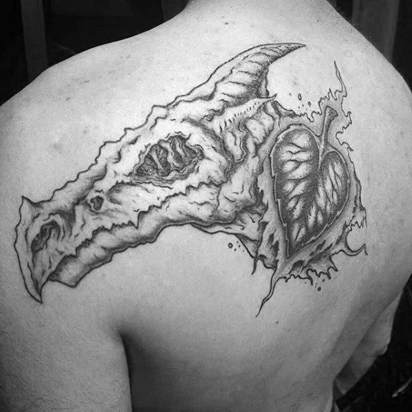 tatuaje calavera dragon 86
